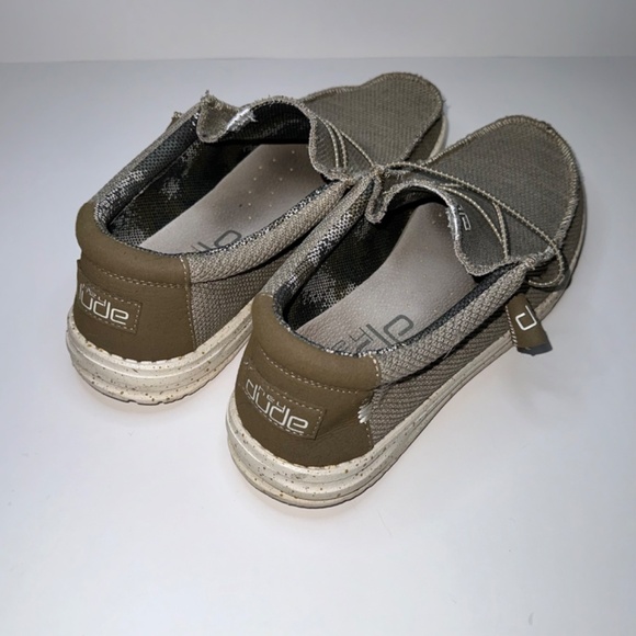 Hey Dude Men’s Shoes - Picture 9 of 11